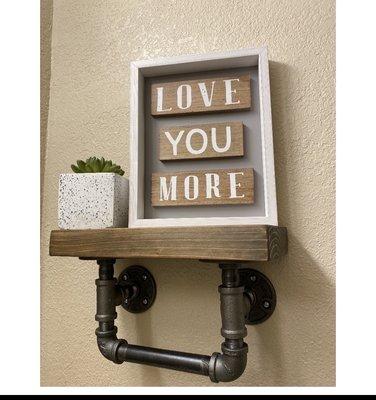 Floating bathroom shelve -- sooo cute I love it!!