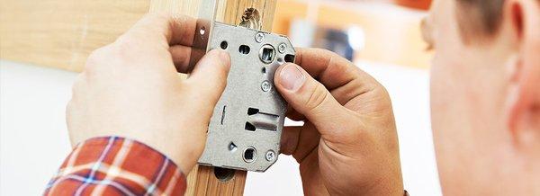 Commercial Lock Hardware