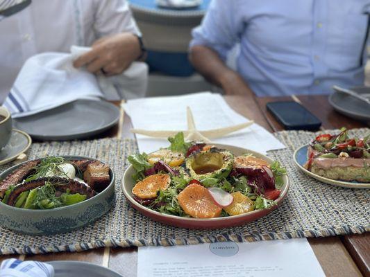 Grilled Avocado salad