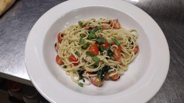 Tomato basil and caper pasta