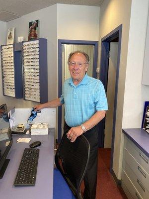 Dr. Chavin delivering optometry services and prescription for over 30 years to the Berwyn community.