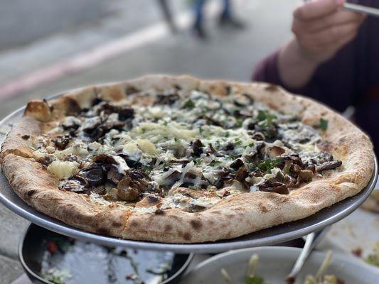 Mushroom Pizza