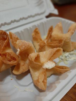 Crab rangoons