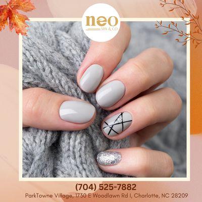 It's time to let your nails shine - book your appointment now!