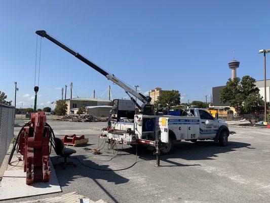 Road service downtown San Antonio