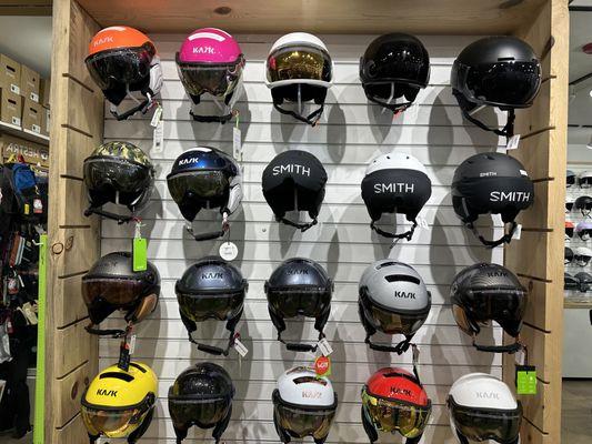 great selection of visor helmets