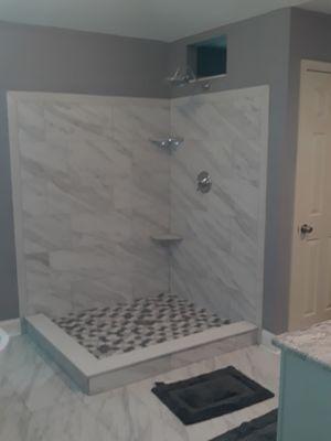 Tile Shower with Wet-Bed and Tile Base