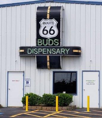 66 BUDS DISPENSARY www.66Buds.com 3801 N. Portland Ave. OKC, OK 7312 7 Days a Week! Monday - Sunday 10am - 8pm