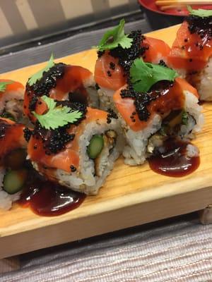 Salmon sensai maki!