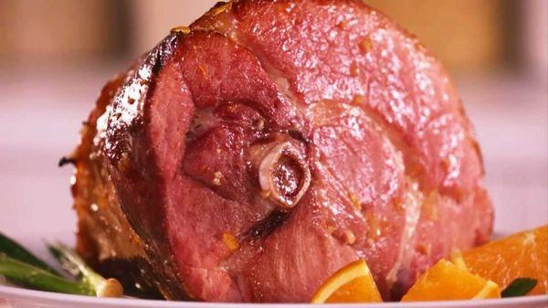 Old-fashioned smoked ham for Christmas or Easter?