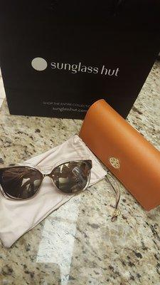 The new Tory Burch for women and its polarized!