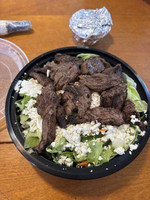 Steak kabob salad