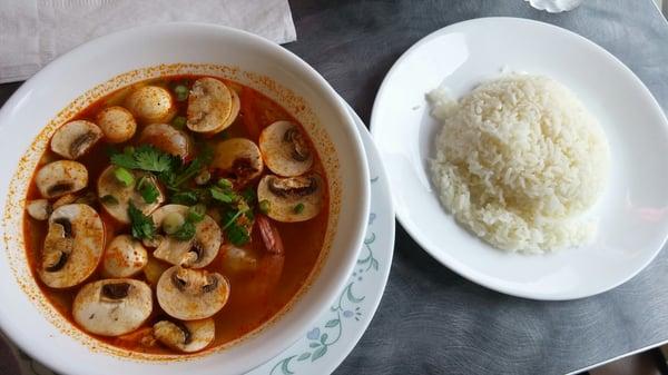 Sweet & sour shrimp tom yum!