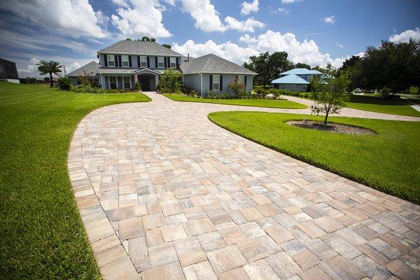 New paver drive way 3 piece set Adobe color