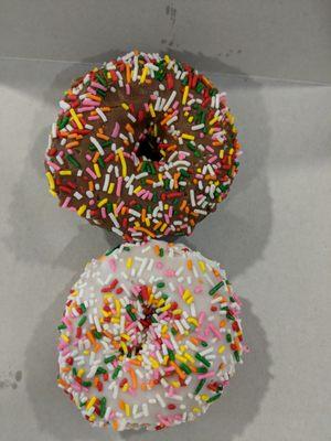 Of sprinkled donuts (aka my kids favorites).