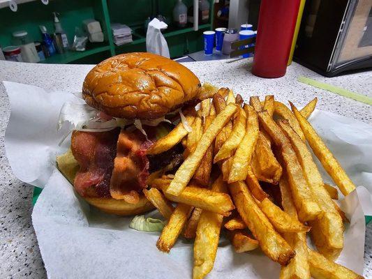 Shamrock Deluxe with Bacon served with fries