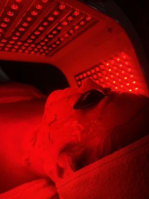 Red light Therapy and Jelly Mask