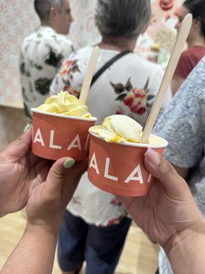 Saffron soft serve and 1 scoop of mangoes and cream