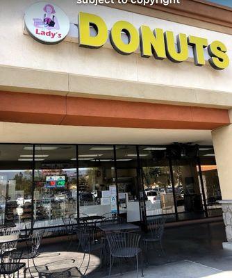 Great old fashion donut shop