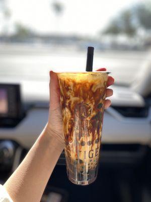 XL brown sugar milk with cream ($7.50)