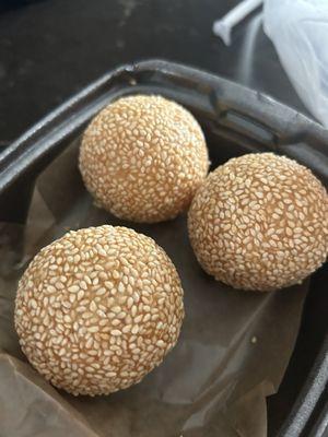 Fried Sesame Ball (3 pcs)