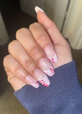 nails