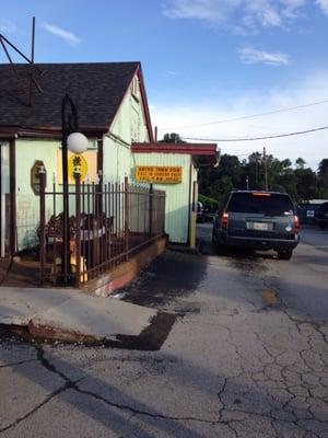 Chinese food restaurant with a drive thru! What?