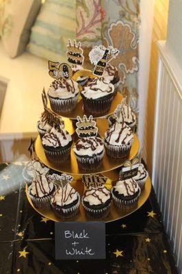 Black & white cupcakes