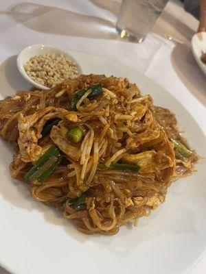 Chicken pad Thai