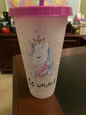 Color changing personalized cup