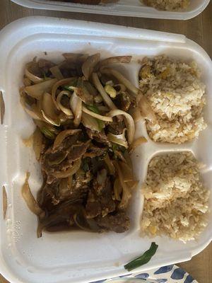 Mongolian Beef and Rice in regular container