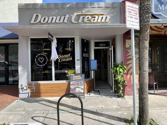 Donut Cream at 1217 Las Olas Blvd, Fort Lauderdale, 33301.