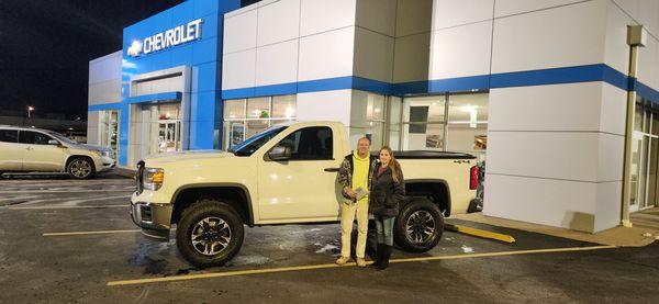 Congratulations Corey and Laura on the purchase of your GMC Sierra! Sold by Jared Blackburn. Thank you for choosing Poage Chevrolet!