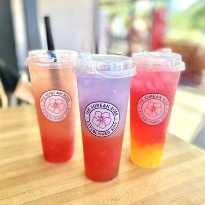 Strawberry lemonade with strawberry heart jellies, euphoria (tea) with strawberry jellies, dragonfruit lemonade with mango star jellies.