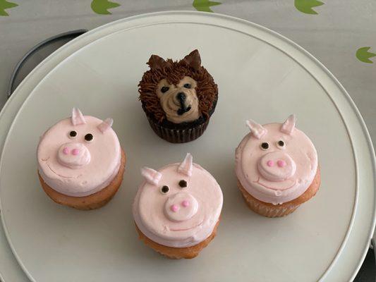 Chocolate and strawberry cupcakes