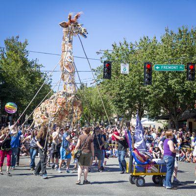 B.Smith 2014 - Fremont Solstice Parade