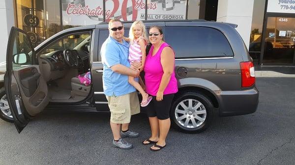 Thank you to the Mullinax Family of Cumming, GA! We know you will love your new Chrysler Town and Country! Congrats again!!