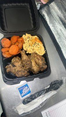 Baked jerk chicken wings, sweet potatoes, creamy baked Mac & cheese