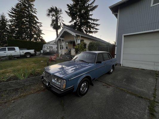 '85 Volvo 244 DL