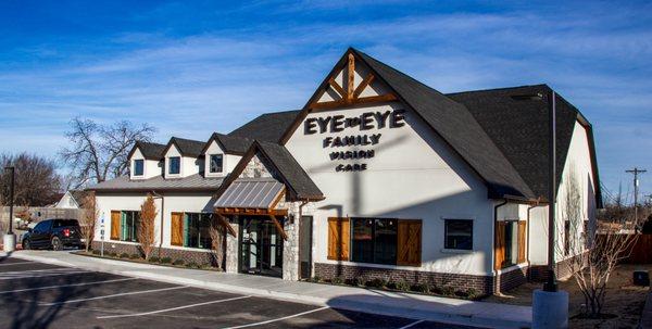 Welcome to Eye To Eye Family Vision Care.