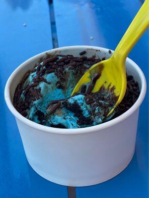 Cookie Monster Ice Cream with chocolate sauce and chocolate sprinkles!