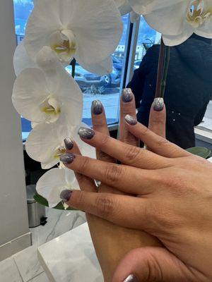 Chrome ombré nails