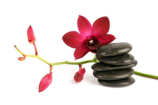 Relax Hot Stone Treatment