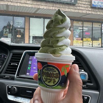 Matcha Vanilla Ice Cream