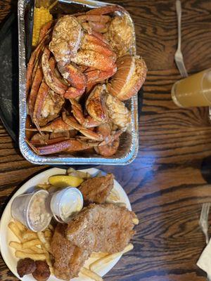 Crab Boil Pot and Fish and Chips! Rare find here in East Texas!!