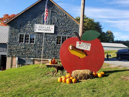 Douglas Orchard & Cider Mill