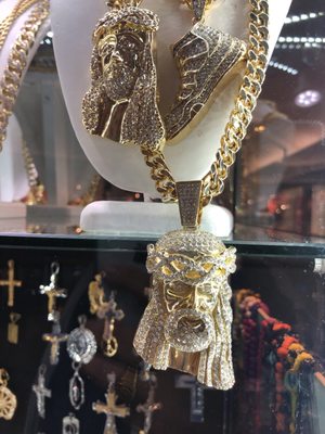 14 kt solid gold with diamonds