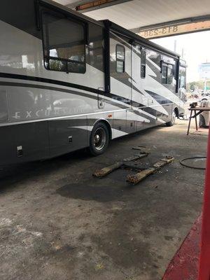 we even do motorhome tires