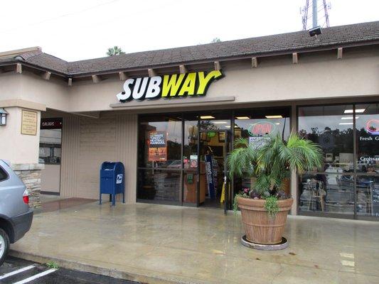 Front:Subway