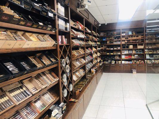 Huge walk-in Humidor